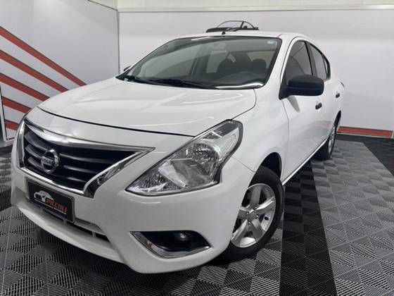 NISSAN VERSA 1.6 16V FLEXSTART V-DRIVE MANUAL